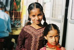 Himalajai, mergaitės gatvėje